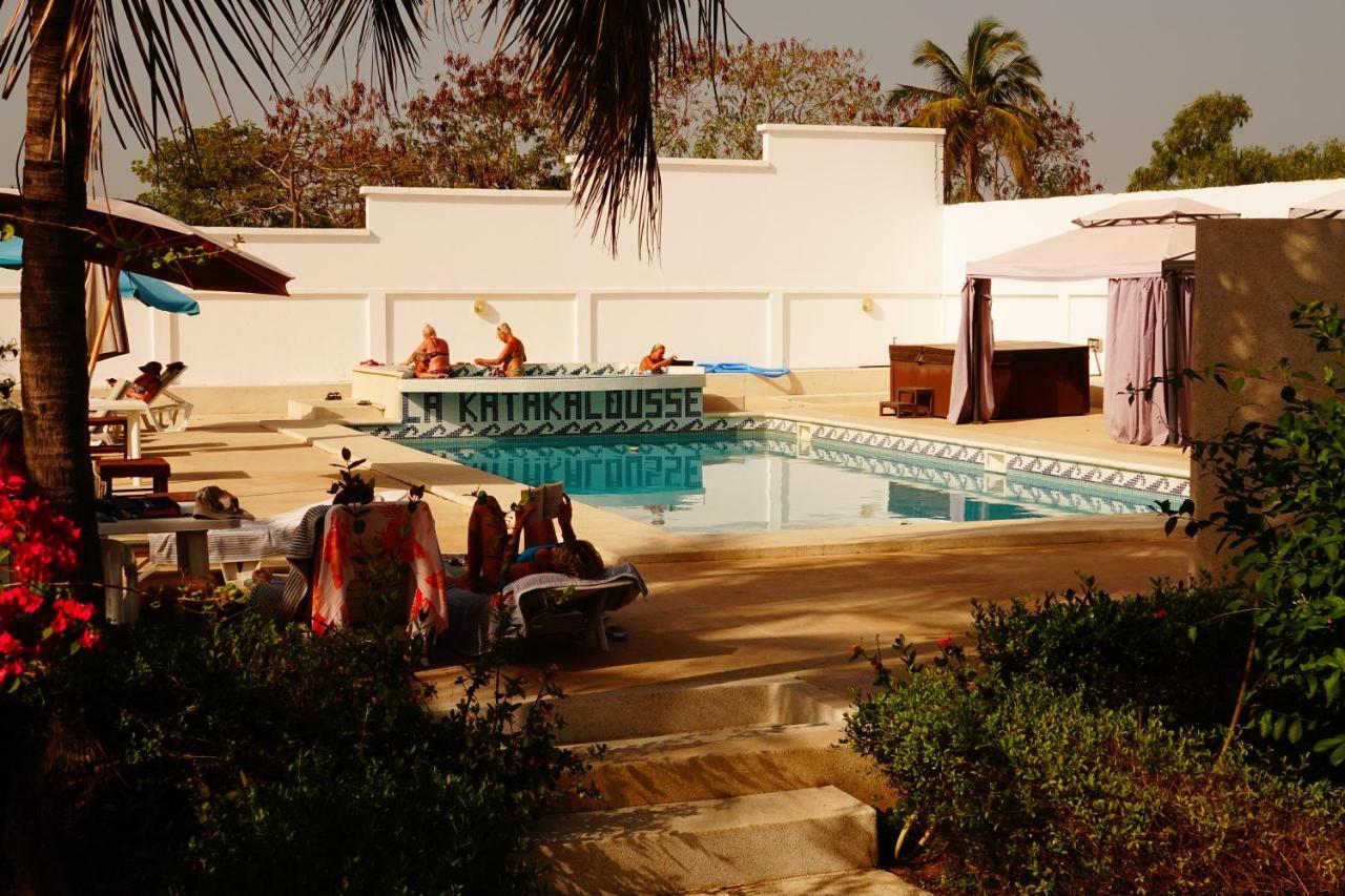 Hôtel Katakalousse Yembakana Exterior foto