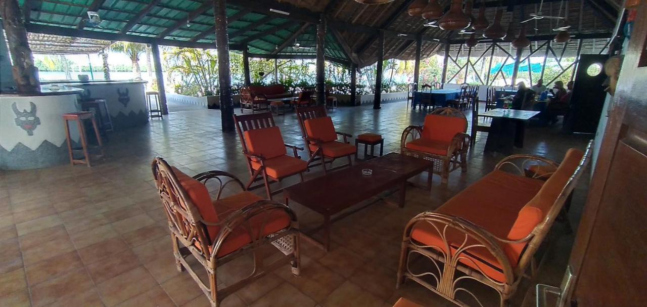 Hôtel Katakalousse Yembakana Exterior foto